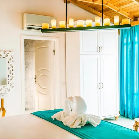 Sound Of Silence Hotel *