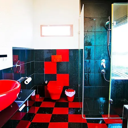 Sound Of Silence Hotel *