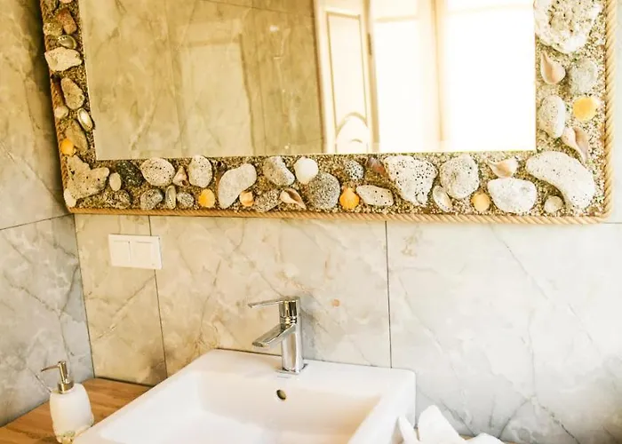 Отель Sound Of Silence *